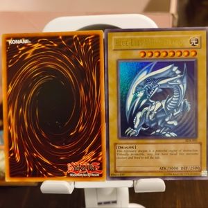 Yu-Gi-Oh Blues Eyes WHITE DRAGON
